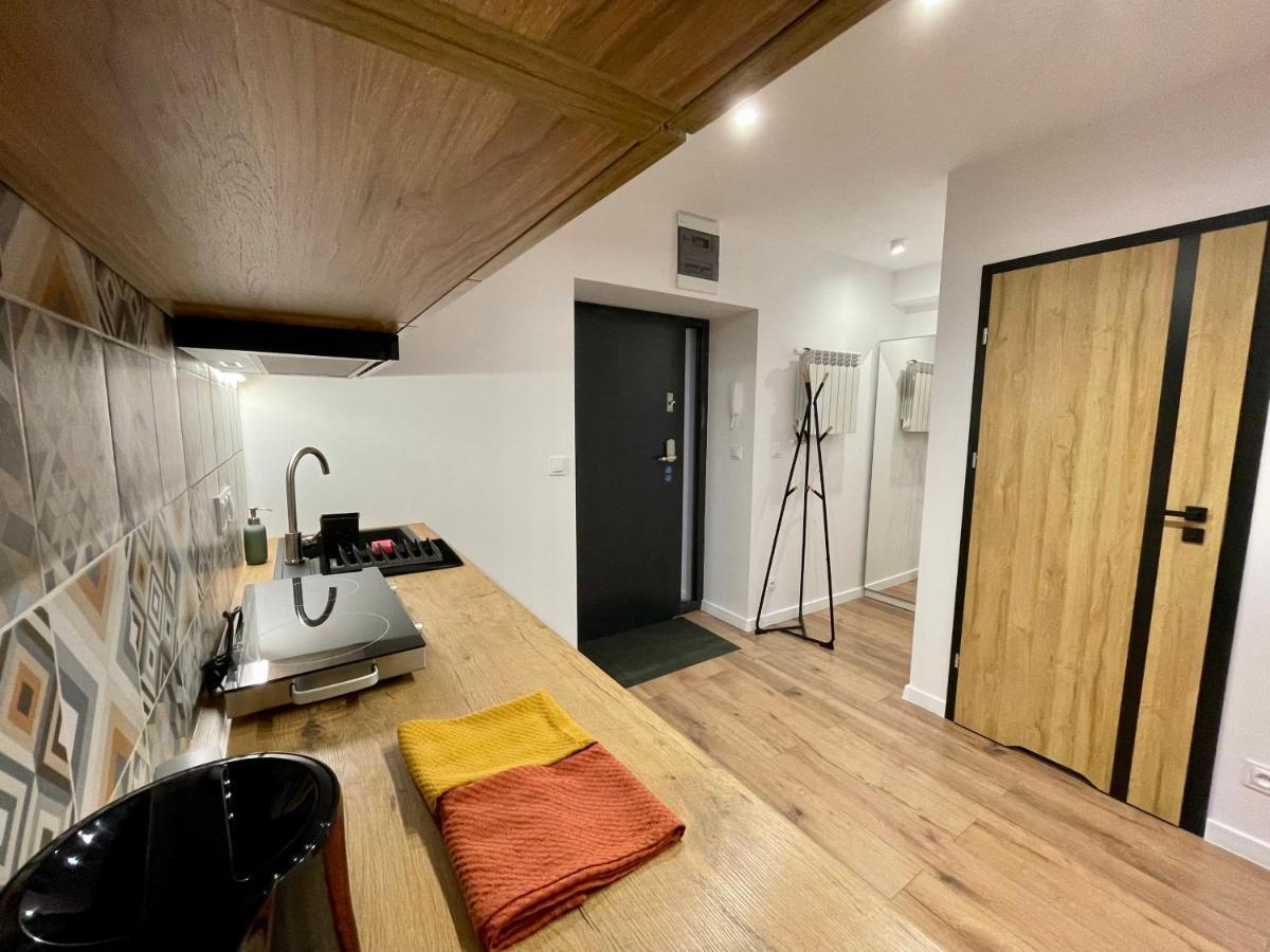 Przestronny Apartament W Centrum Miasta Radom Eksteriør billede