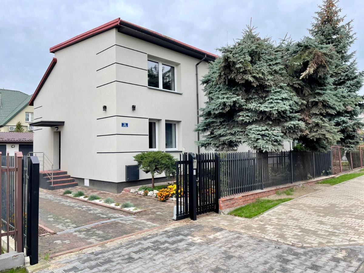 Przestronny Apartament W Centrum Miasta Radom Eksteriør billede